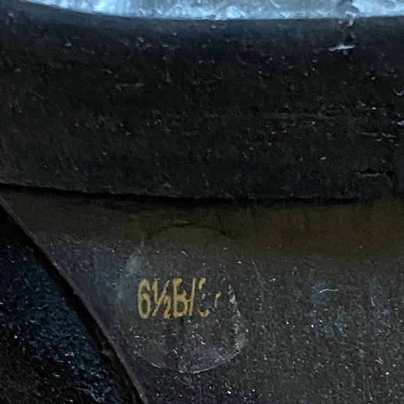 BCBG Generation Black Suede Ankle Boots Size 6.5 - Picture 8 of 12